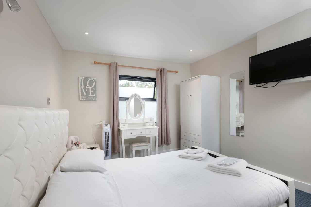 The R Inn Hotel 데스버러 외부 사진